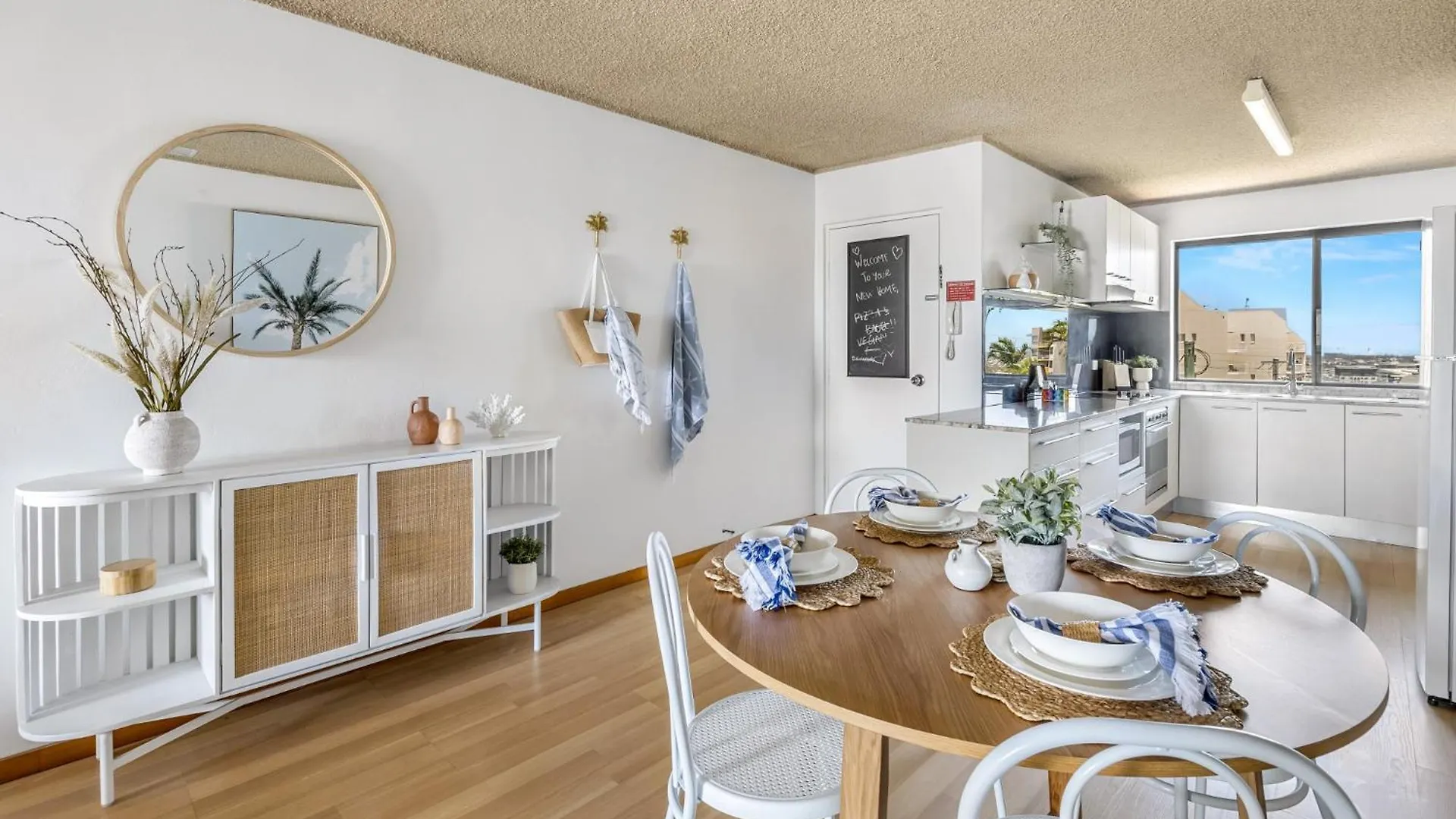 2-Bed Near Beach With Bbq & Stunning Ocean Views Alexandra Headland Apartament